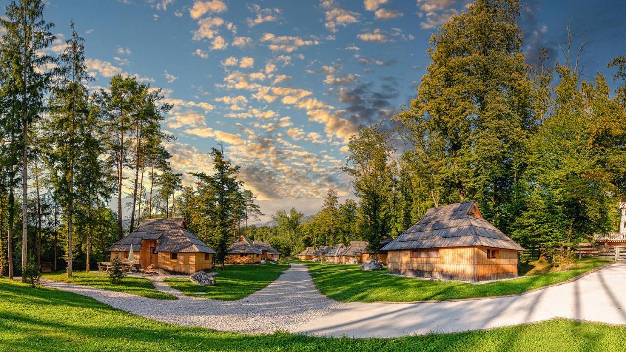 Slovenia Eco Resort Stahovica Bagian luar foto