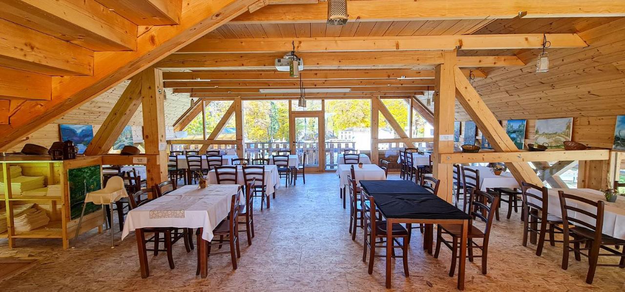 Slovenia Eco Resort Stahovica Bagian luar foto