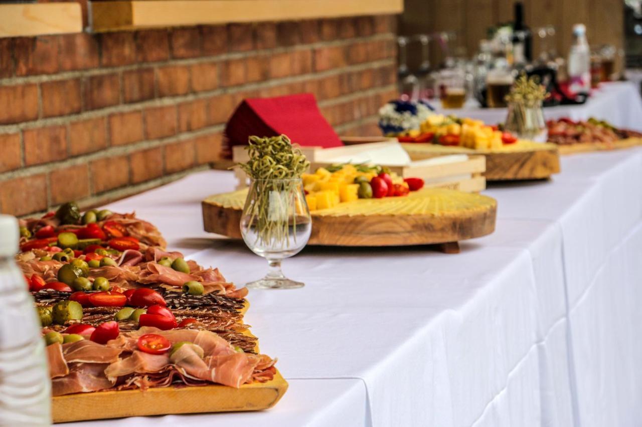 Slovenia Eco Resort Stahovica Bagian luar foto