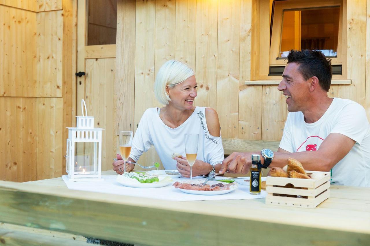 Slovenia Eco Resort Stahovica Bagian luar foto