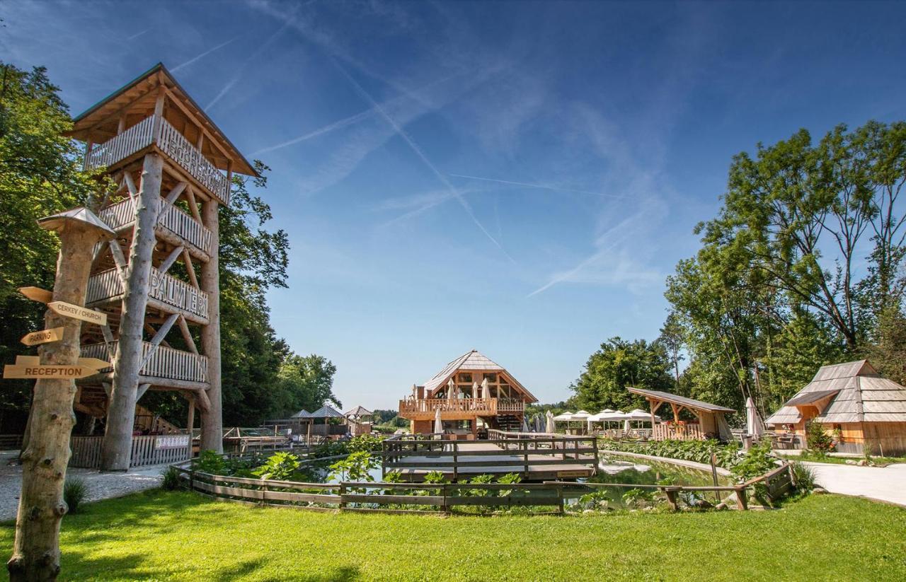 Slovenia Eco Resort Stahovica Bagian luar foto