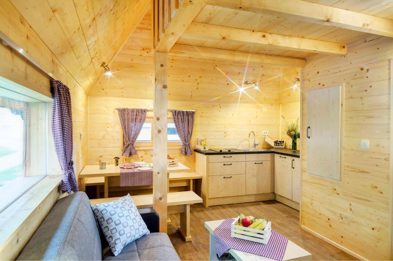 Slovenia Eco Resort Stahovica Bagian luar foto