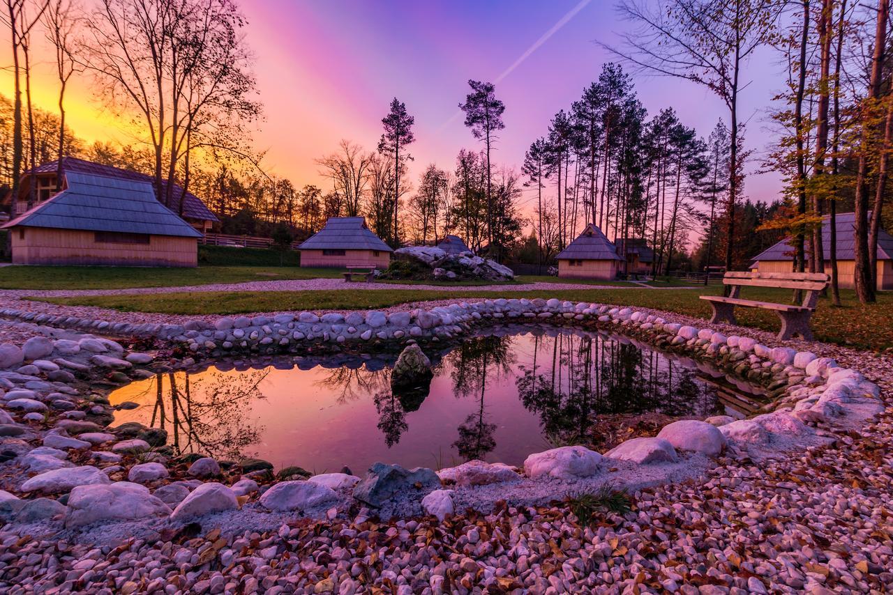 Slovenia Eco Resort Stahovica Bagian luar foto